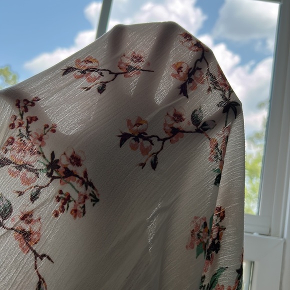 Floral Tank Top - Picture 6 of 6